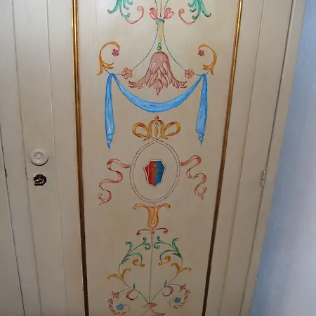 Nocleg ze śniadaniem Il Carignano 3*